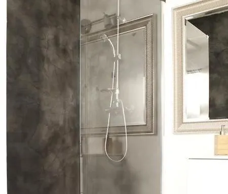 Apartamento Maison Bacou Cité 1 *